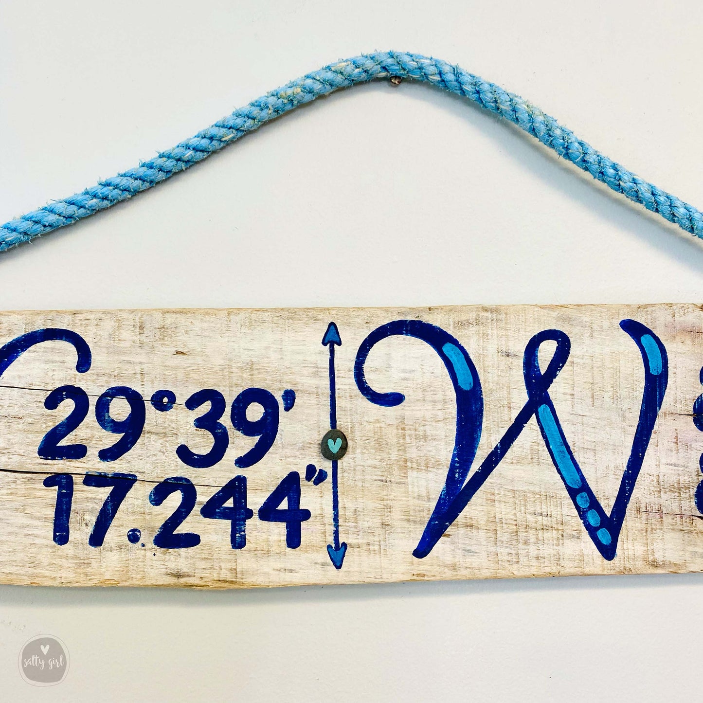 Custom Longitude & Latitude Driftwood Sign - Personalized Coordinates Sign with Fishing Rope Hanger - Hand Painted Location Sign