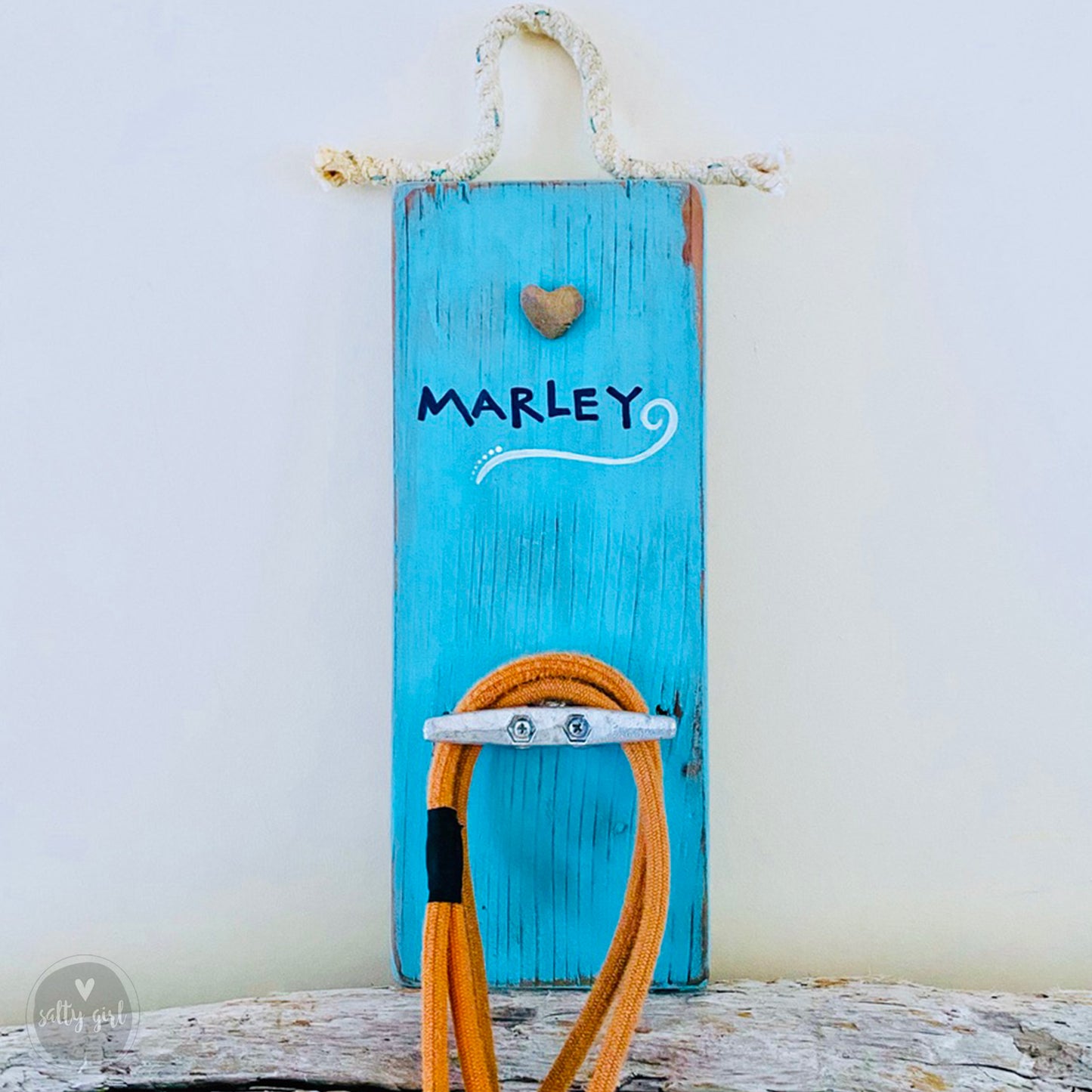 Personalized Dog Leash Holder with Boat Cleat Hook