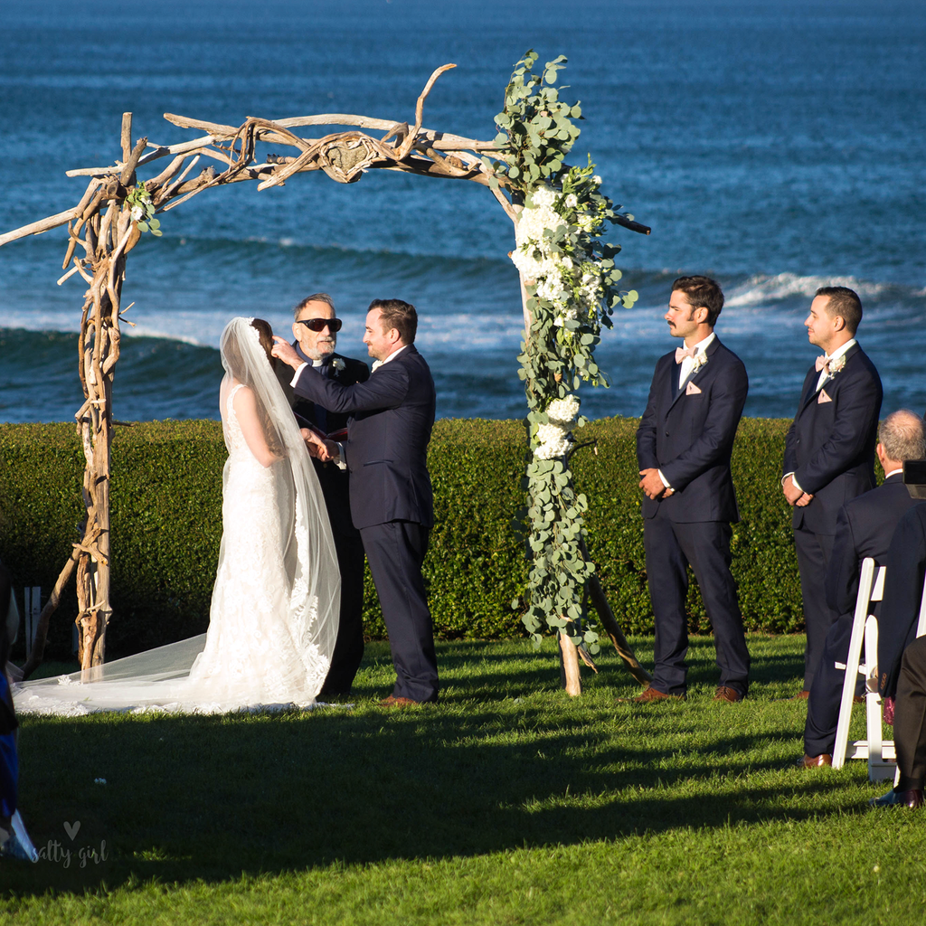 Rustic Driftwood Arch - Versatile & Portable Wedding Decor - Beach Ceremony Arbor