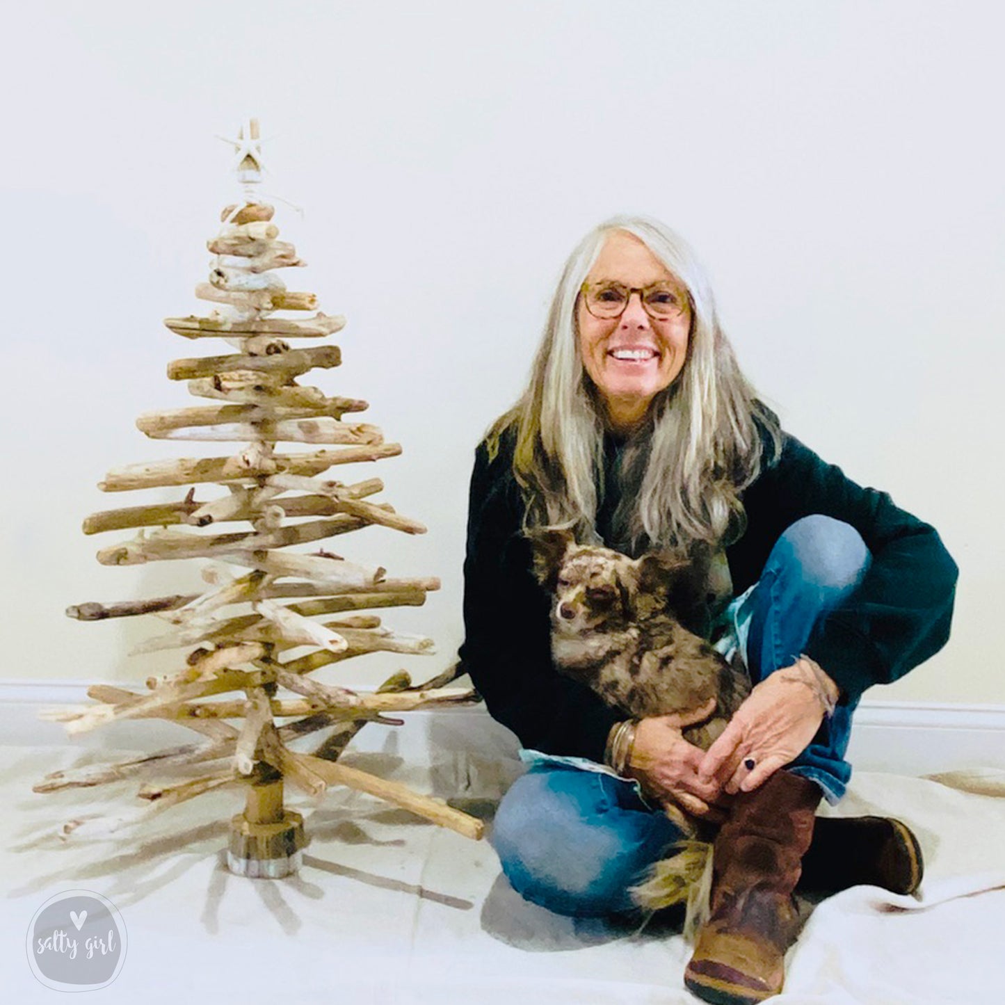 Driftwood Christmas Tree  with Cherie Herne and Piggie