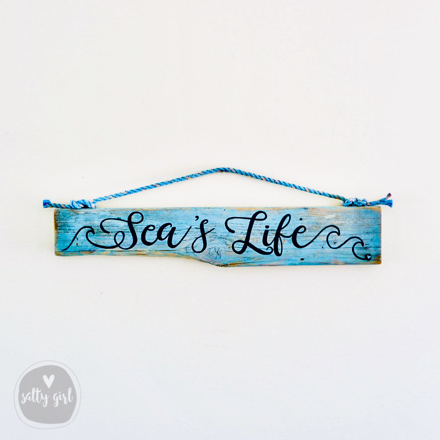 Custom Outdoor Driftwood Sign - Personalized Wooden House Sign with Rope Hanger - Summer Cottage Sign