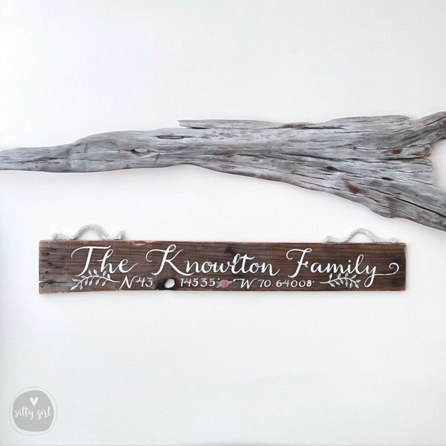 a wooden sign that says, the kronutton family